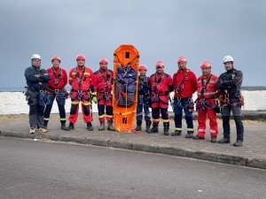  Curso de Recertificação de Salvamento em Grande Ângulo no Pico