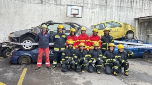 Curso de Salvamento e Desencarceramento para bombeiros em São Jorge