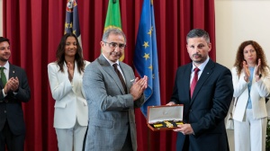 Presidente do Governo entregou hoje Ordem de Mérito à Proteção Civil e Bombeiros dos Açores