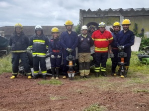 Curso de Recertificação de Salvamento e Desencarceramento para bombeiros no Pico