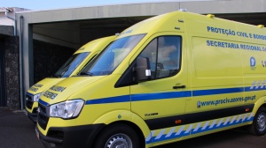 Governo dos Açores lança concurso para adquirir 12 ambulâncias de socorro