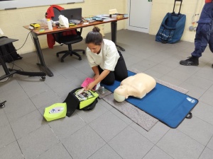 Curso de Suporte Básico de Vida com Desfibrilhação Automática Externa para funcionários da SRSS na Terceira