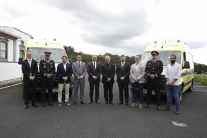 José Manuel Bolieiro entrega ambulâncias às corporações de Angra do Heroísmo e Praia da Vitória